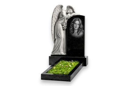 Памятники с художественной резкой