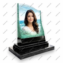 Памятник со стеклом ПС-5